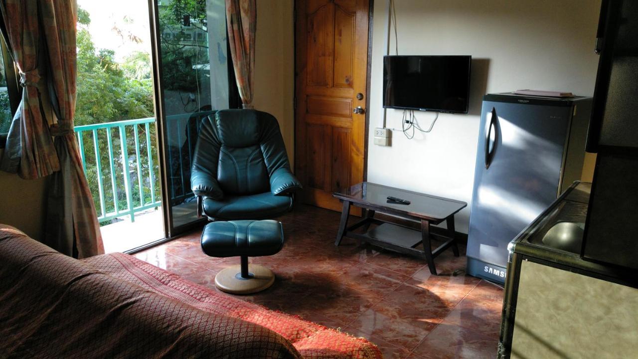 Guestpat Casabella Pattaya Exterior foto